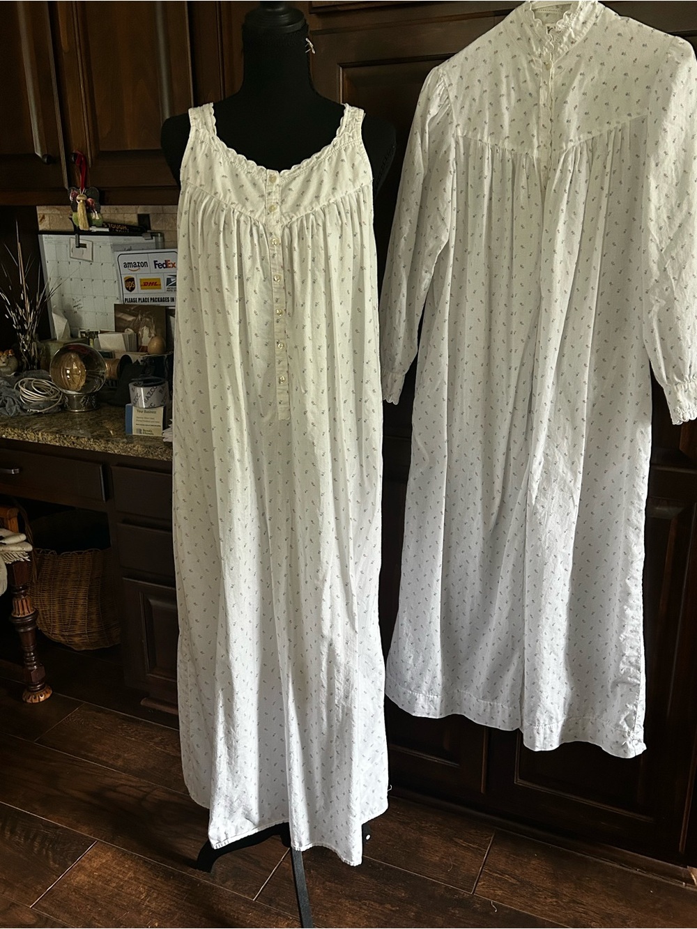 1990’s Eileen West 2Pc Cotton Maxi-length “Western Inspo” Night-Gown Set - Picture 3 of 11